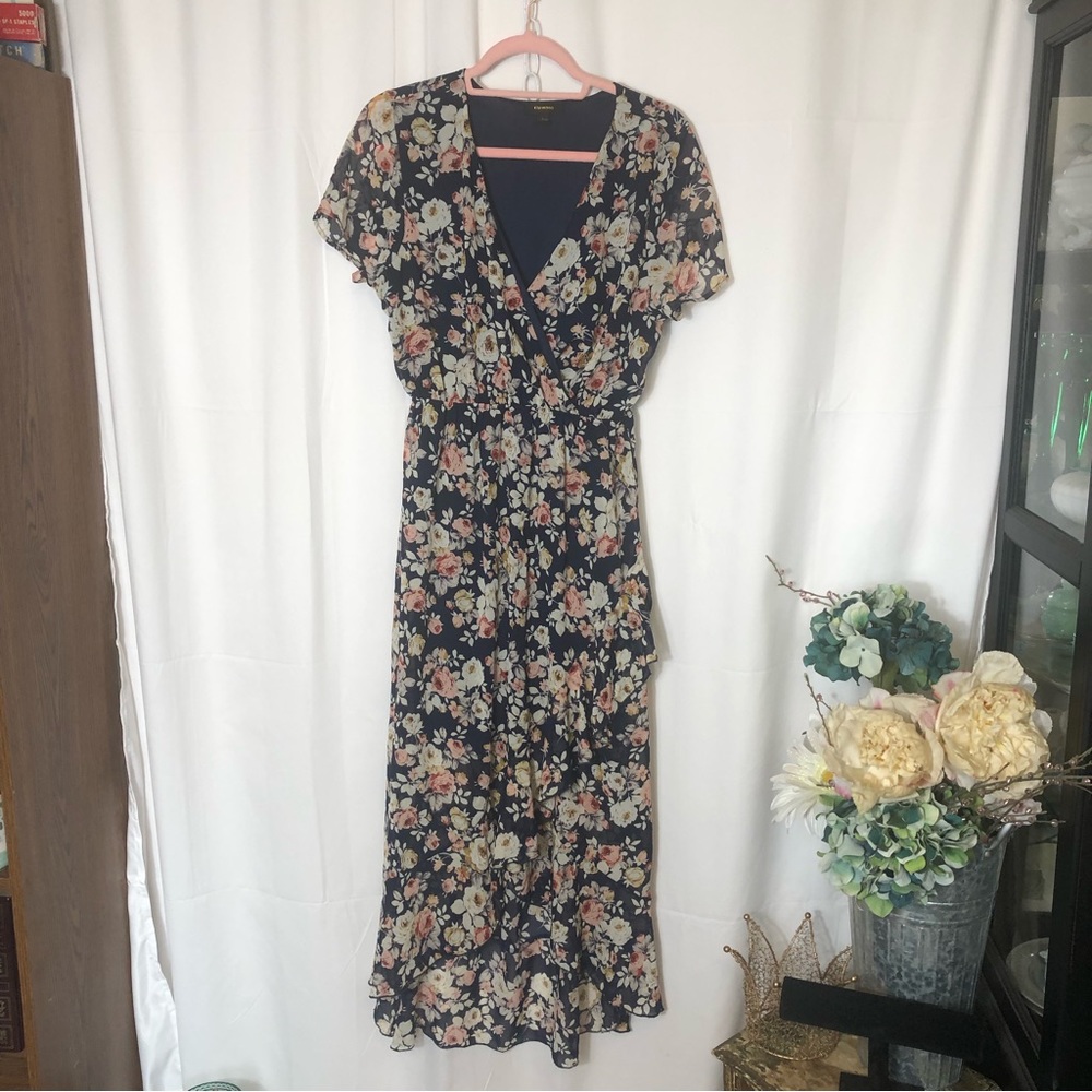 Expresso, Cottage core, Navy Floral dress, size L, EUC